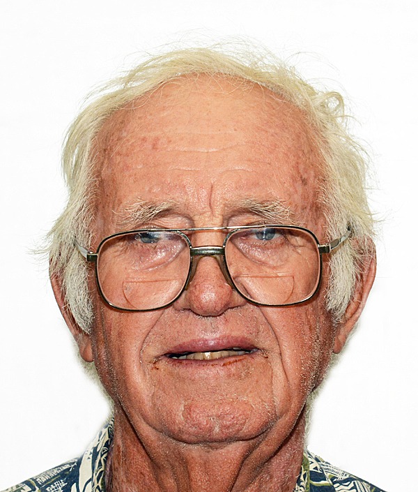 Bob Pelton 1935–2020